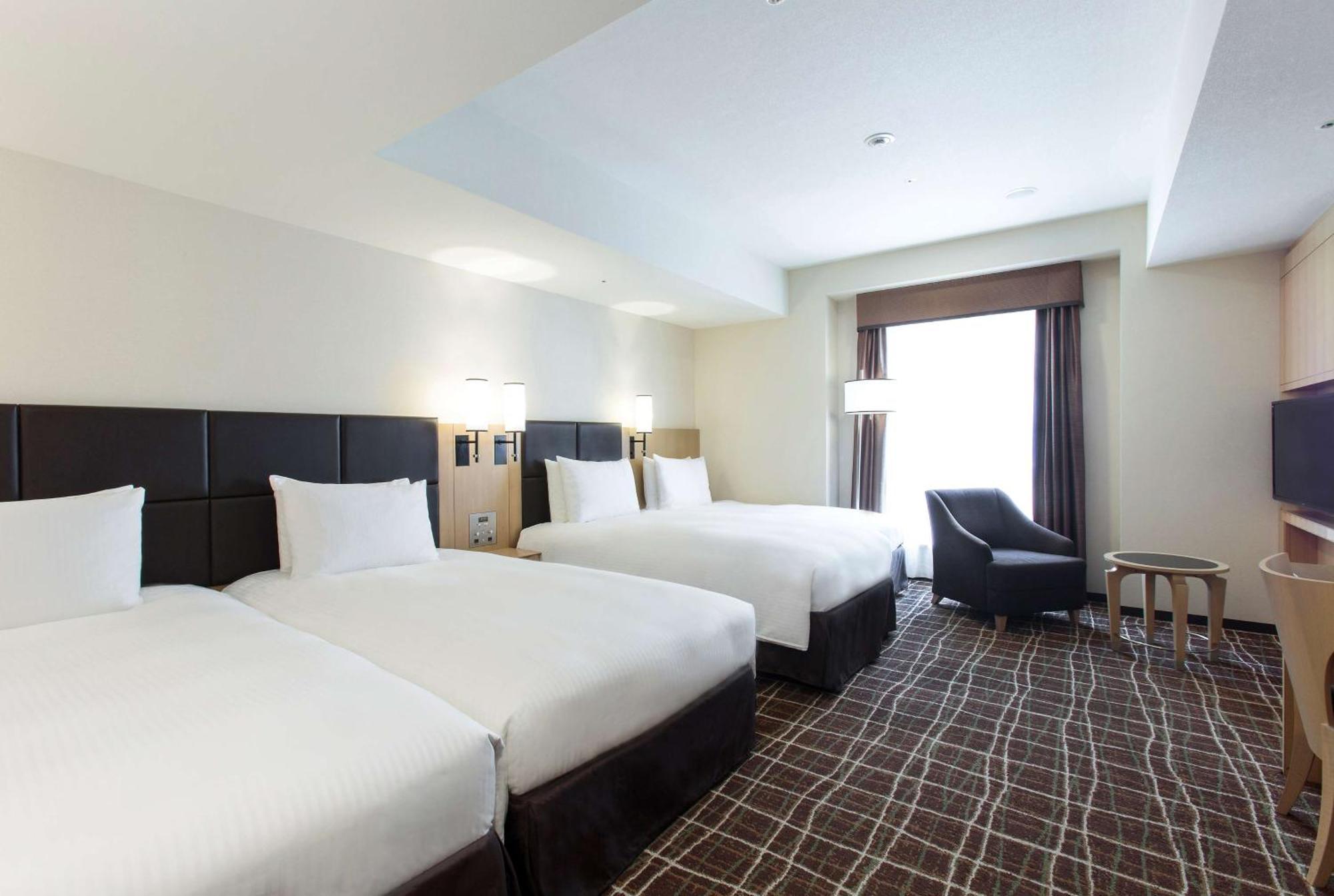 Doubletree By Hilton Naha Hotel Buitenkant foto