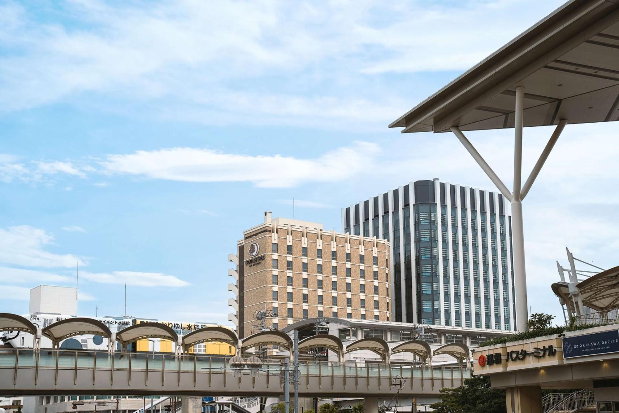 Doubletree By Hilton Naha Hotel Buitenkant foto